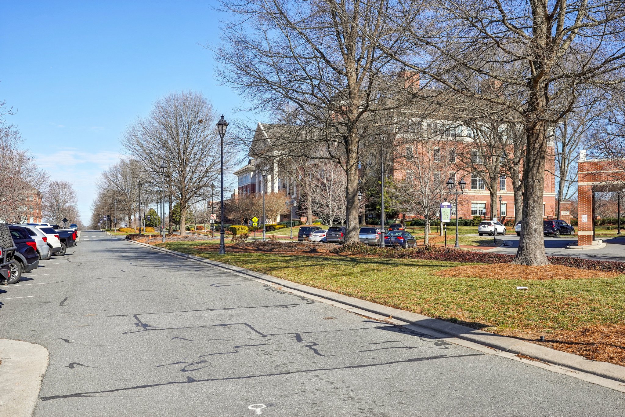 Fairview St-1701-904.jpg