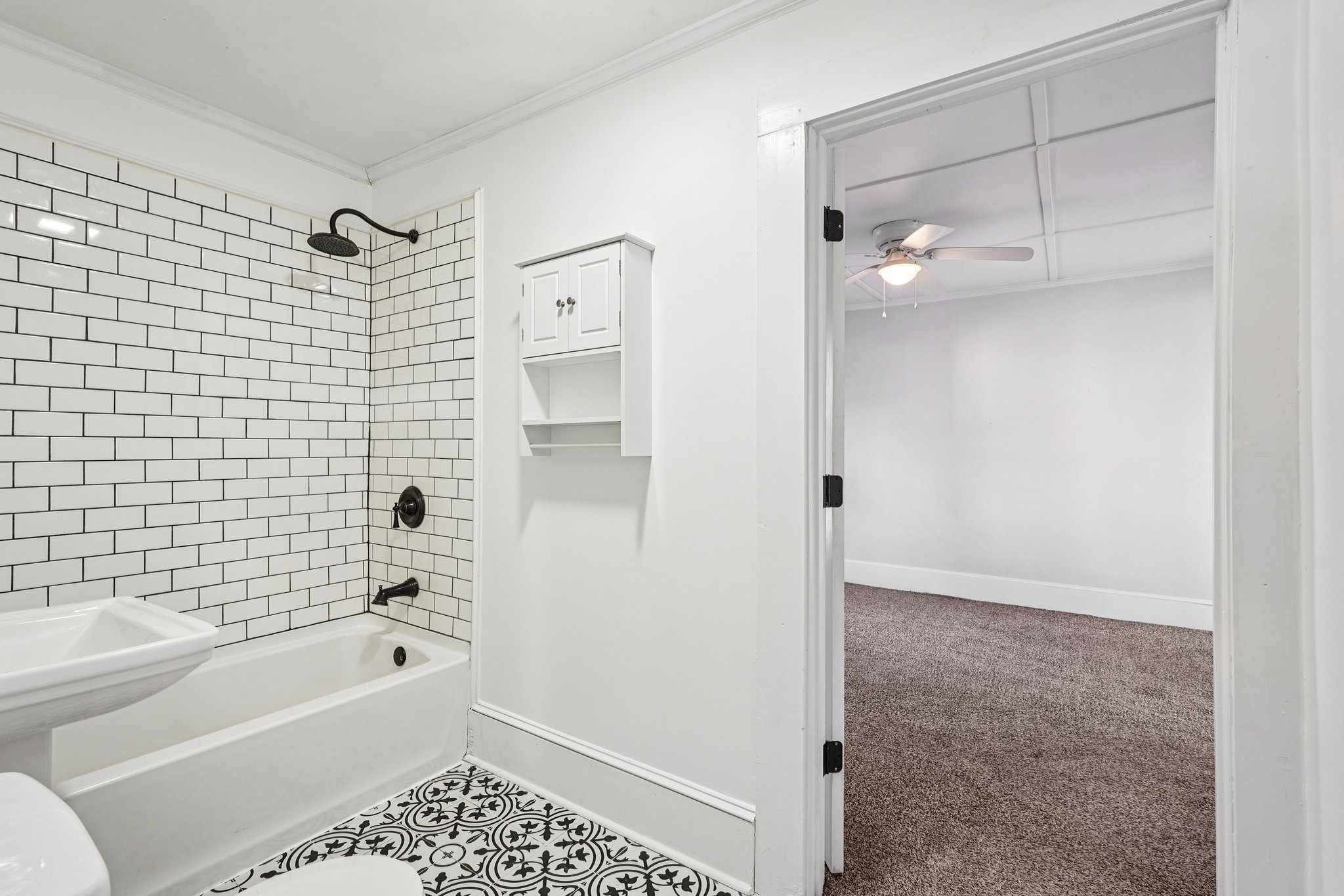 Fairview St-S1701-022.jpg