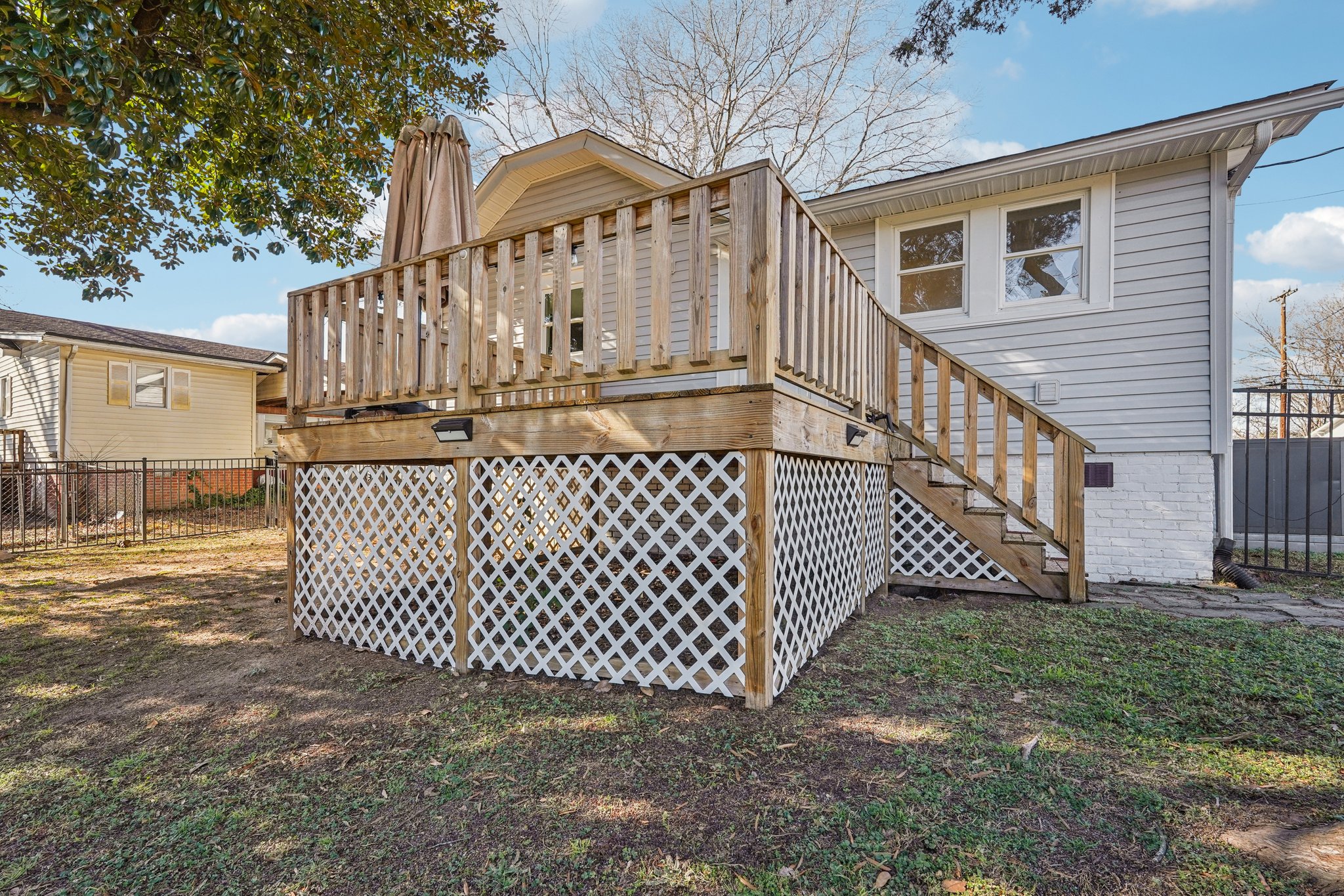 Fairview St-S1701-032.jpg