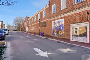 Fairview St-1701-913.jpg