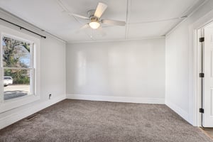 Fairview St-S1701-025.jpg