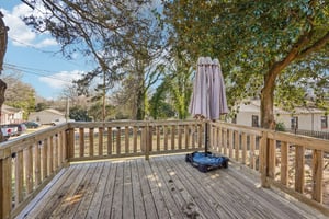 Fairview St-S1701-029.jpg