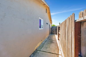044_604 Helen Ct  Manteca