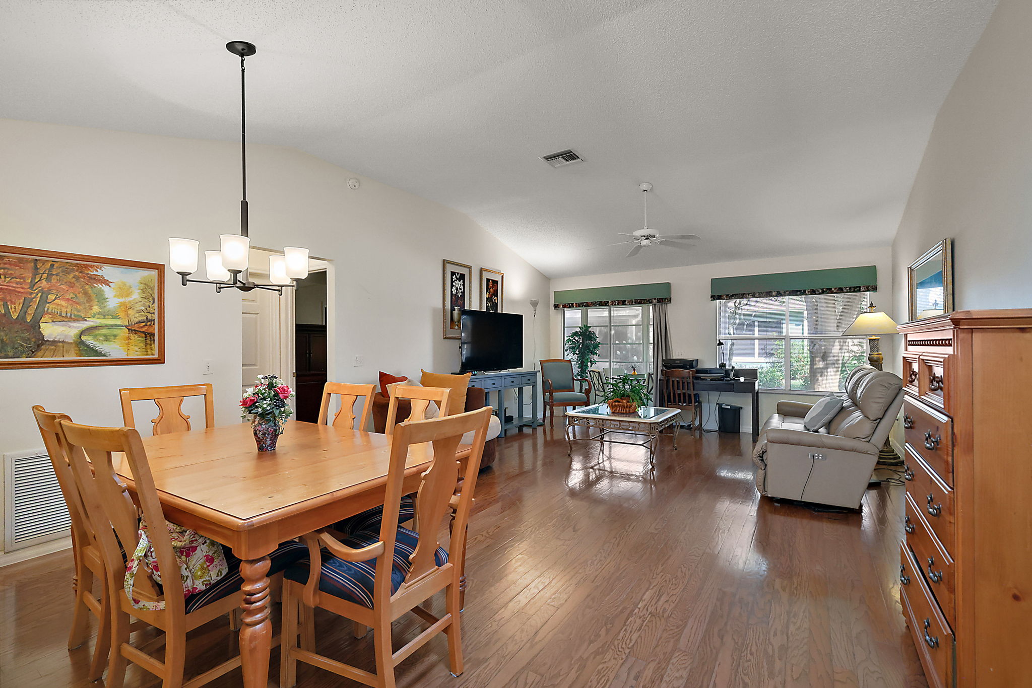 Dining/Living Room