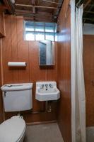24-Bathroom