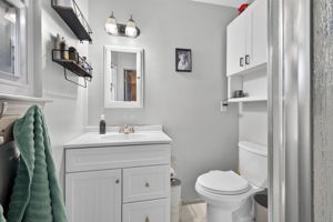  Photo 12
