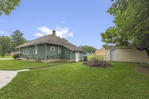  Photo 16