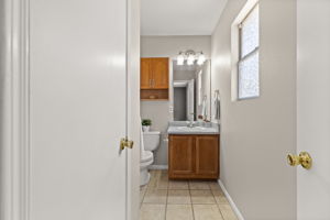  Photo 37