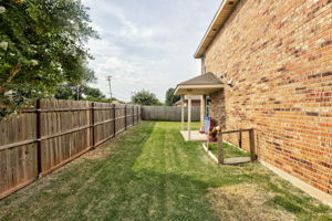  Photo 44