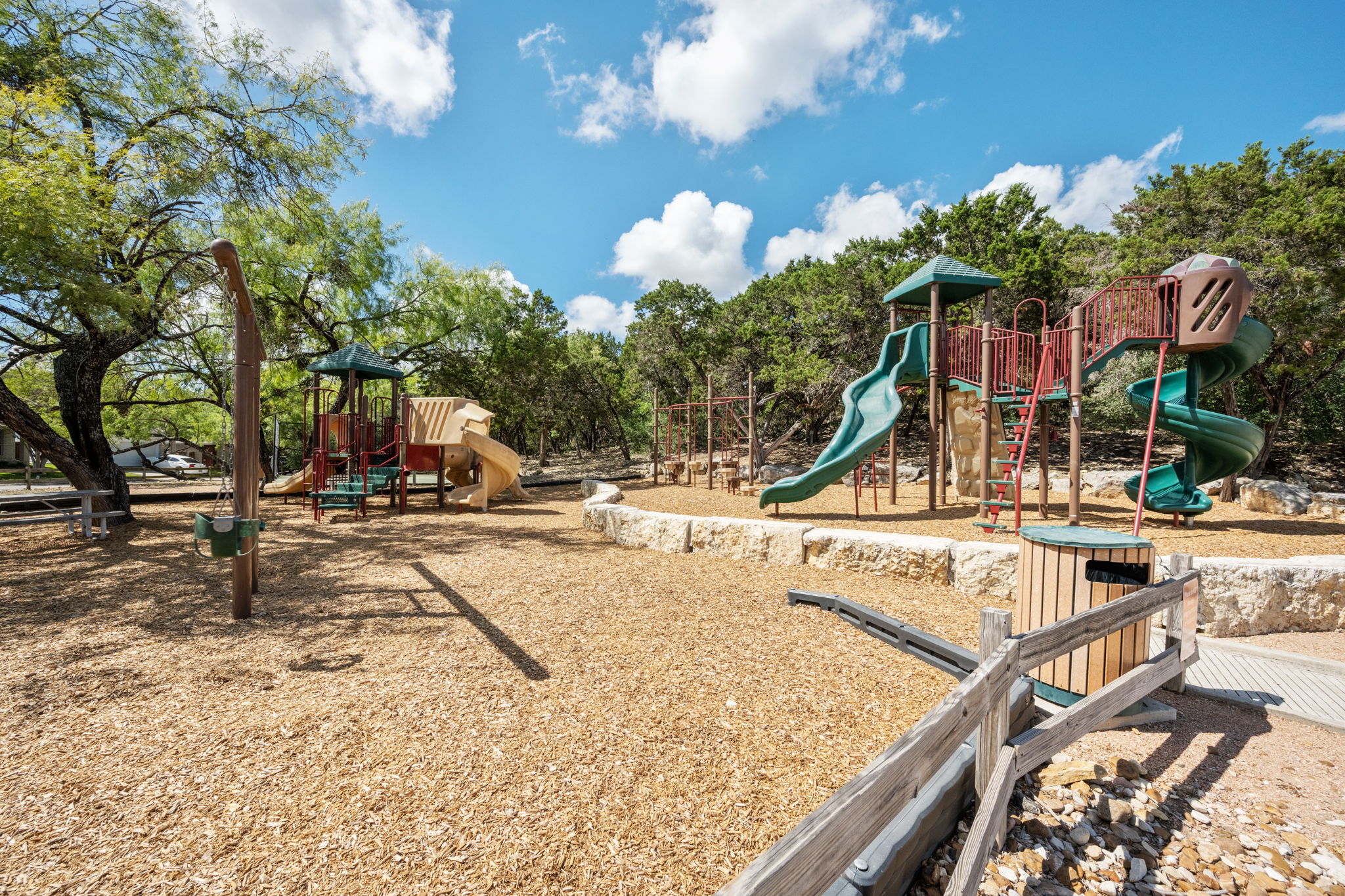 6043 Woodway Ct, San Antonio, TX 78249, USA Photo 27