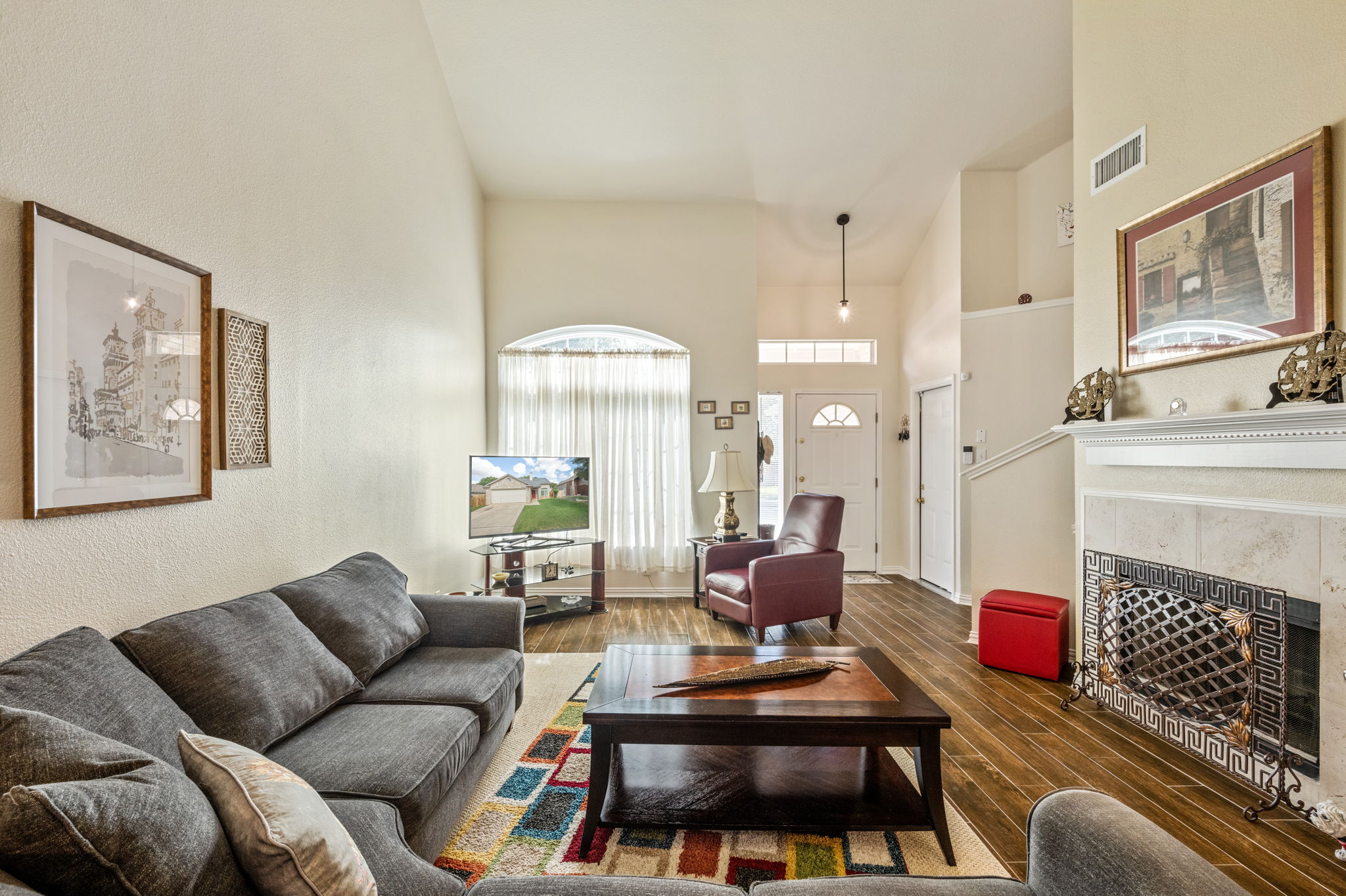 6043 Woodway Ct, San Antonio, TX 78249, USA Photo 5