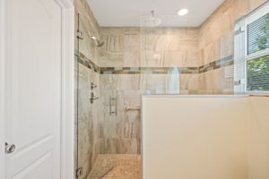 6043 Woodway Ct, San Antonio, TX 78249, USA Photo 15