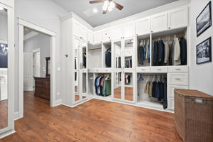 Custom Primary Closet