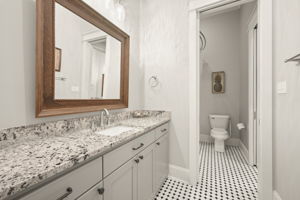 2nd Bathroom Jack-N-Jill