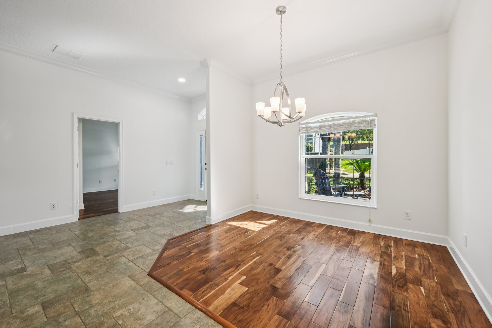 Tremayne Dr-S2706-014.jpg