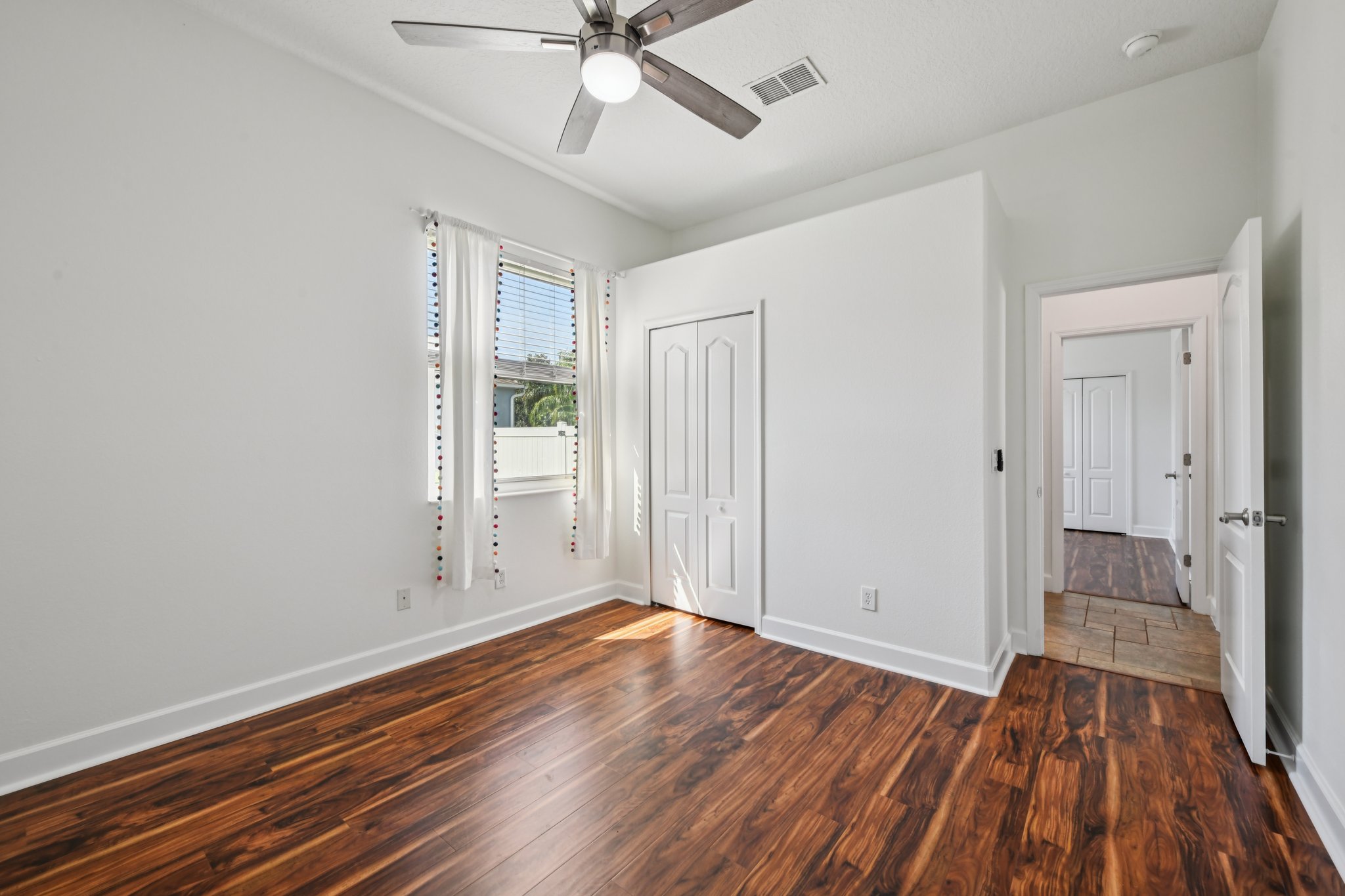 Tremayne Dr-S2706-033.jpg
