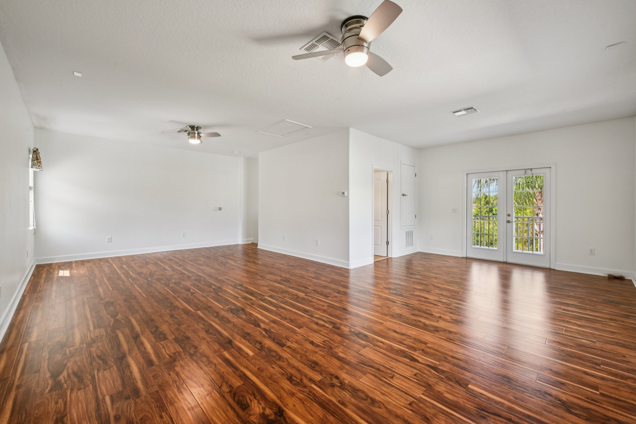 Tremayne Dr-S2706-043.jpg