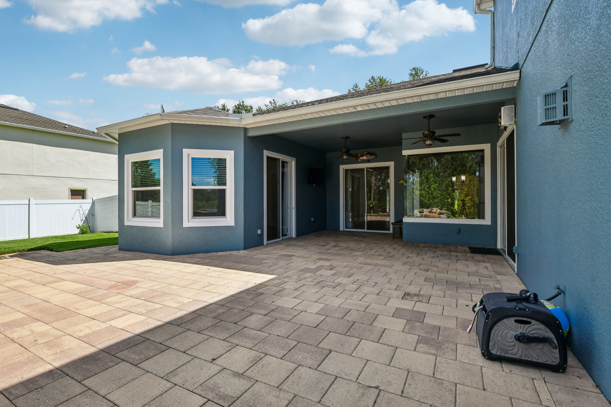 Tremayne Dr-S2706-056.jpg