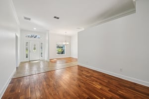 Tremayne Dr-S2706-007.jpg