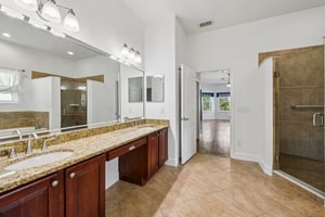 Tremayne Dr-S2706-024.jpg