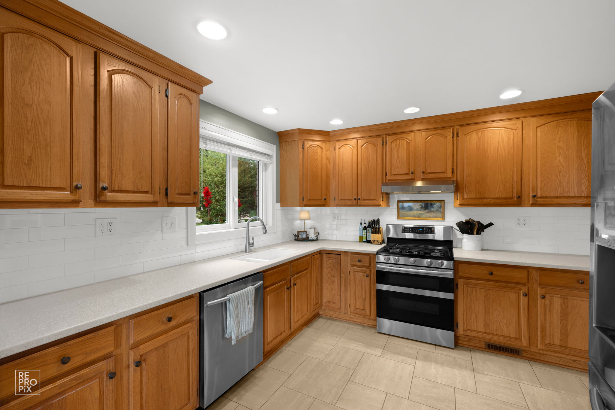 605 Banbury Ct, Roselle, IL 60172_011