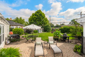 605 Banbury Ct, Roselle, IL 60172_026