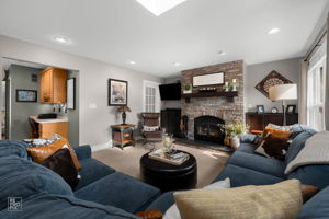 605 Banbury Ct, Roselle, IL 60172_008