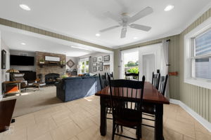 605 Banbury Ct, Roselle, IL 60172_010
