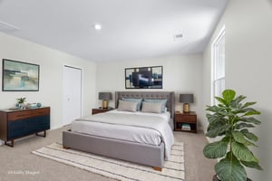 605 MAPLESTEAD FINAL (13 of 27) virtually staged.jpeg