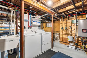 Morton St, East Lyme, CT 06357, USA Photo 23