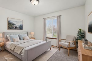 F16A6564 virtually staged.jpeg