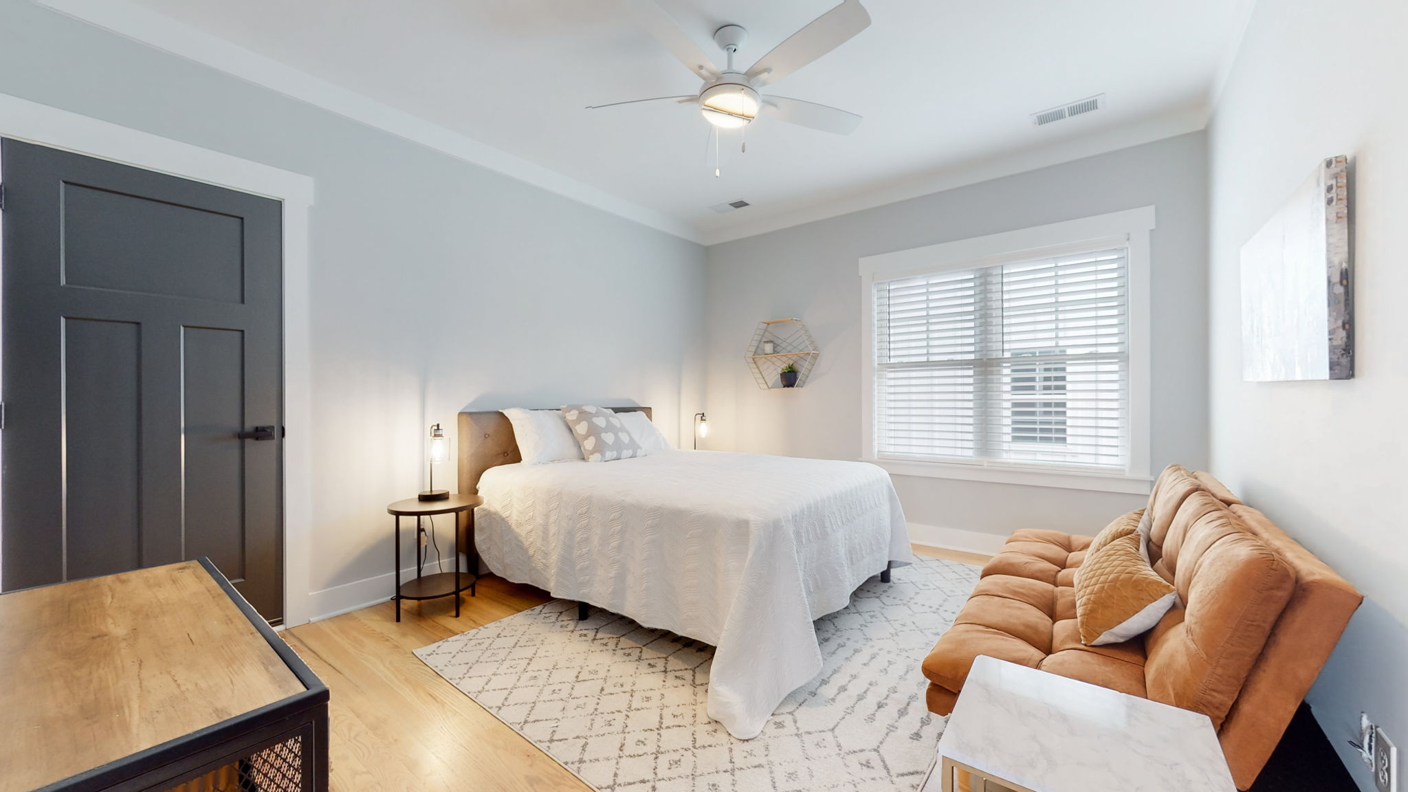  Photo 30