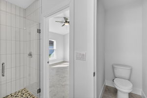  Photo 34