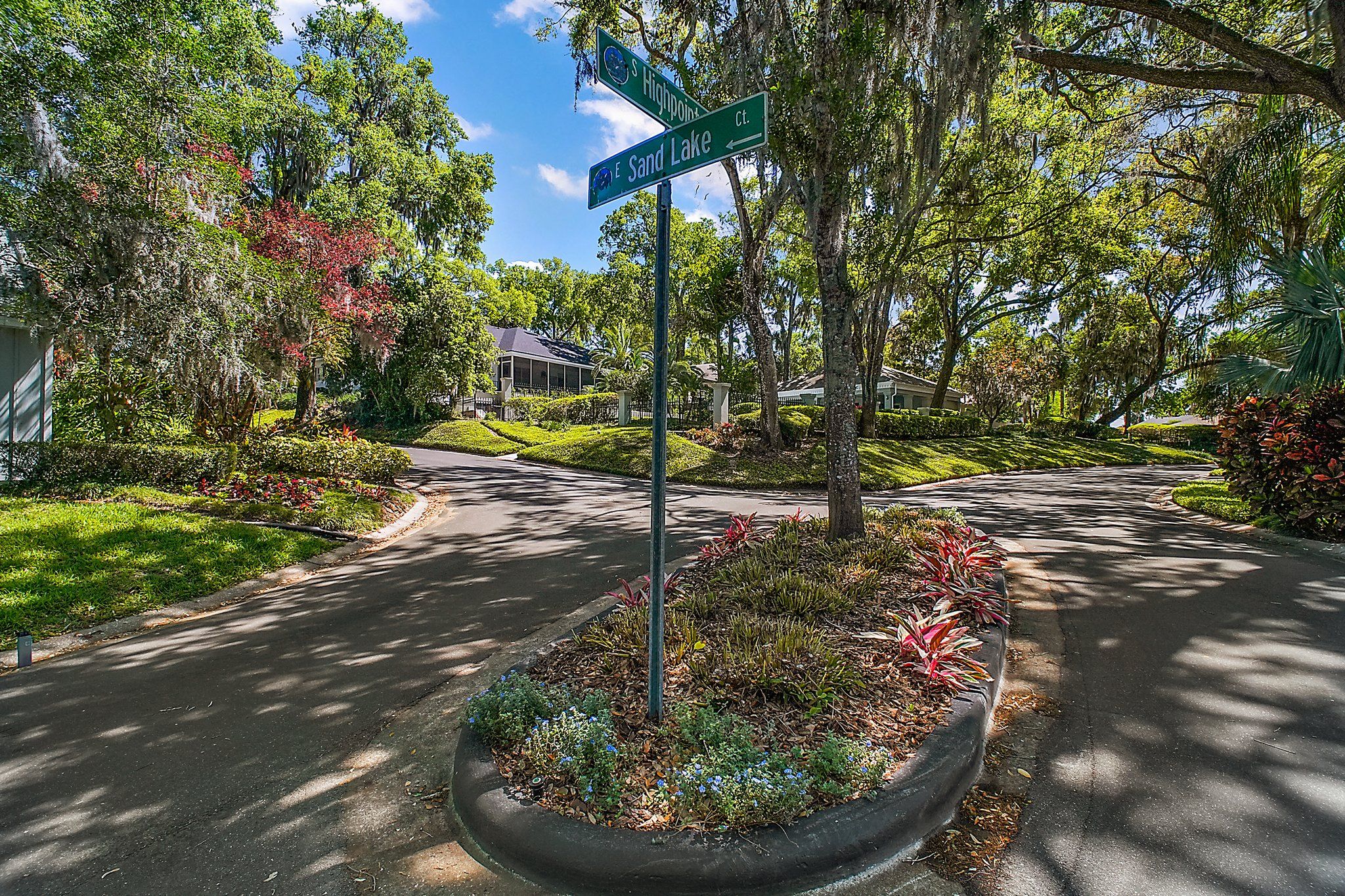 at the intersection of Sandlake Court and High Point Drive