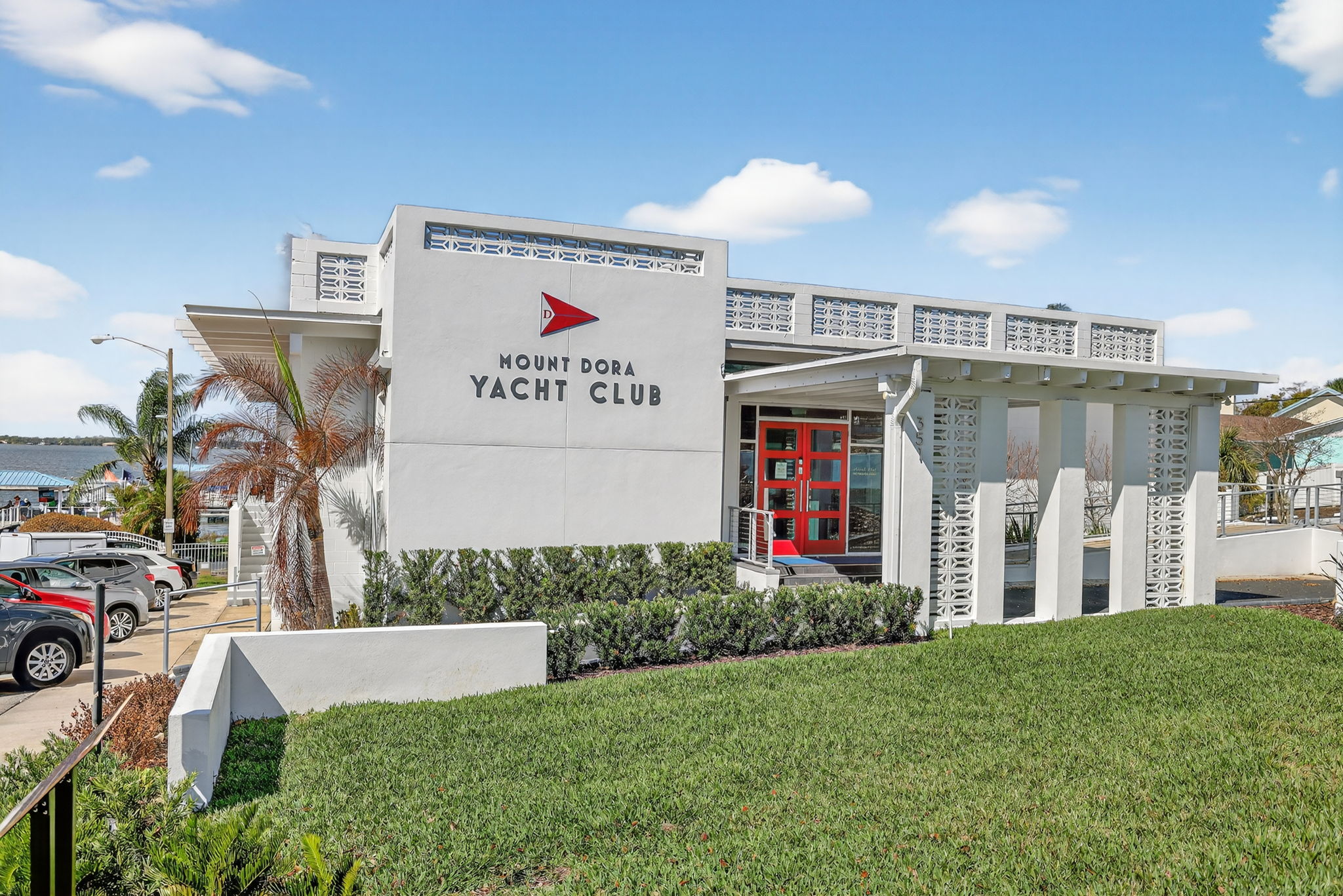 Florida's oldest inland yacht club: Mount Dora Yacht Club