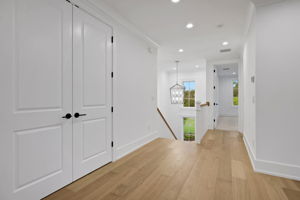  Photo 49