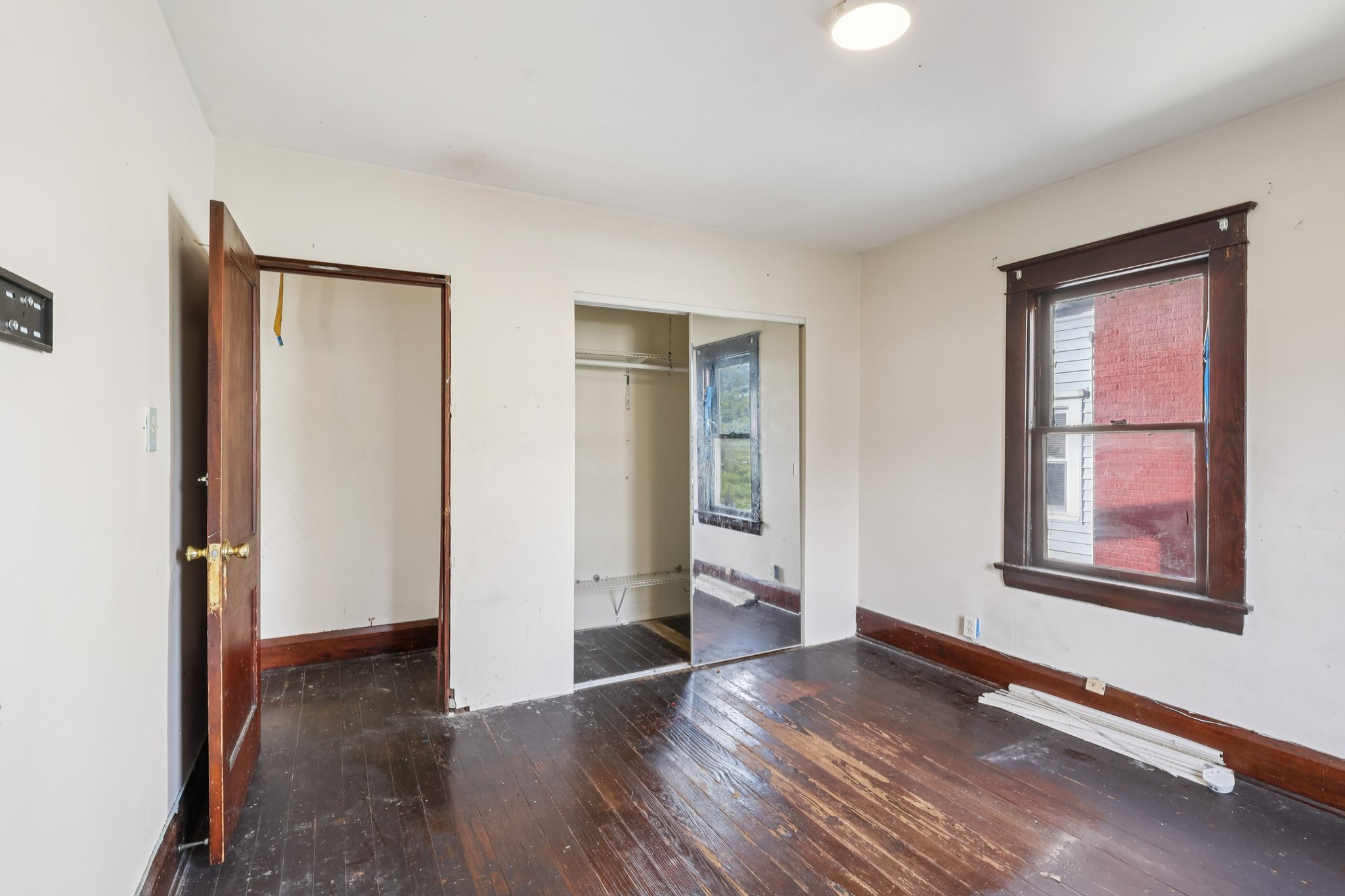 W Warren Ave-S2311-033.jpg