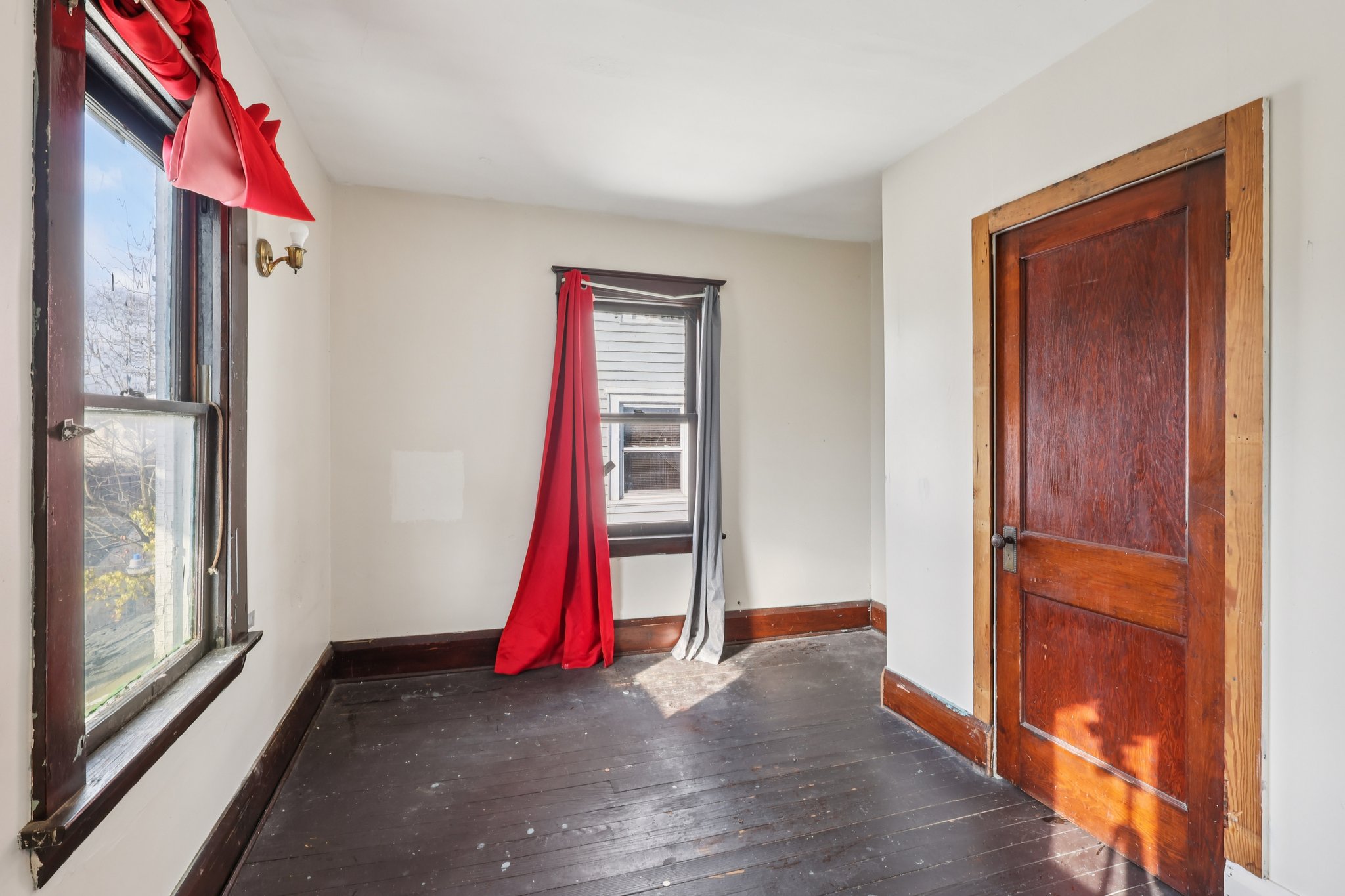 W Warren Ave-S2311-039.jpg