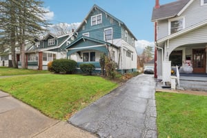 W Warren Ave-S2311-003.jpg