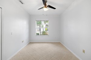 Guest Bedroom 1-2.jpg