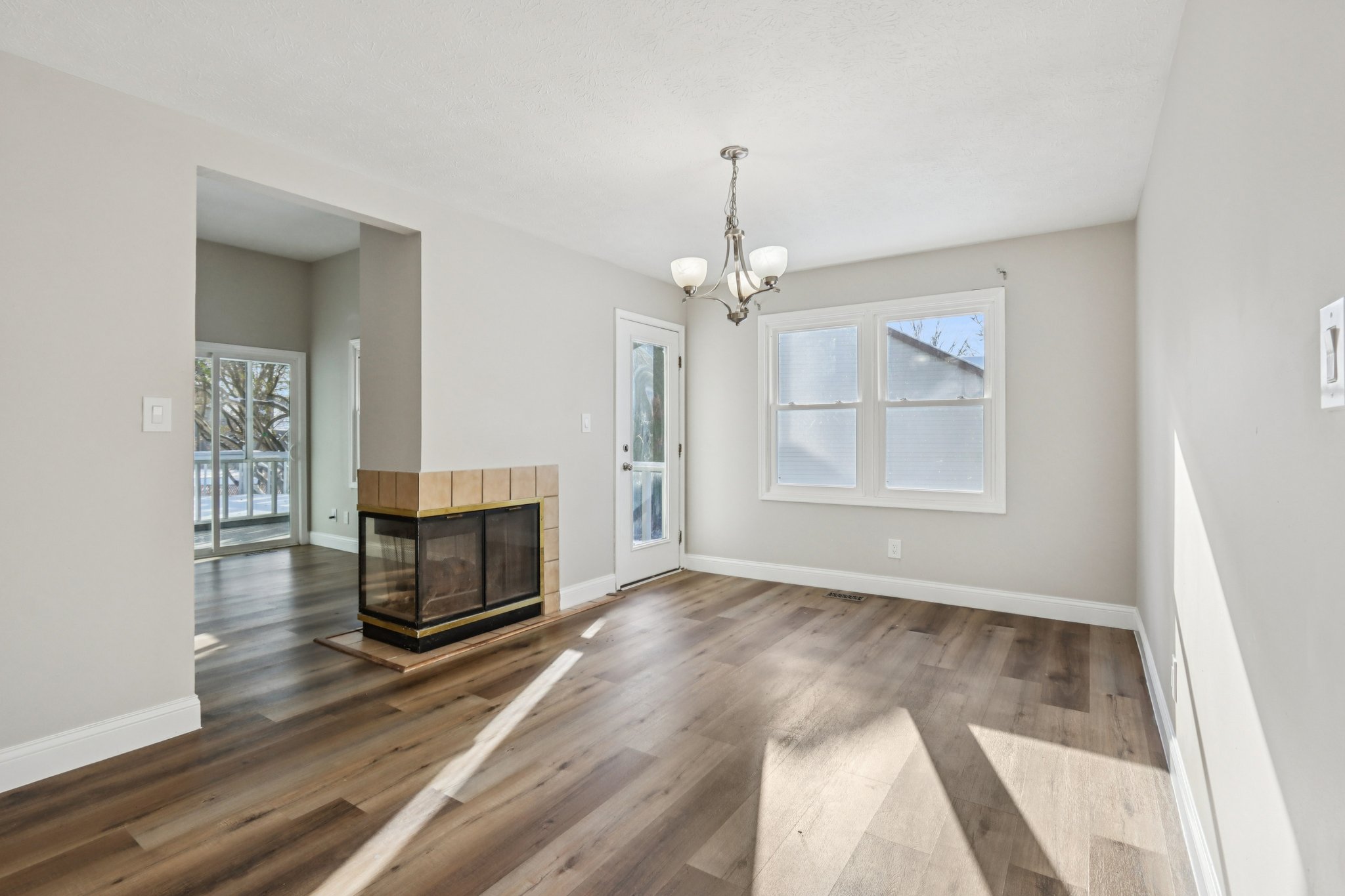 Buell Ln-S0612-005.jpg