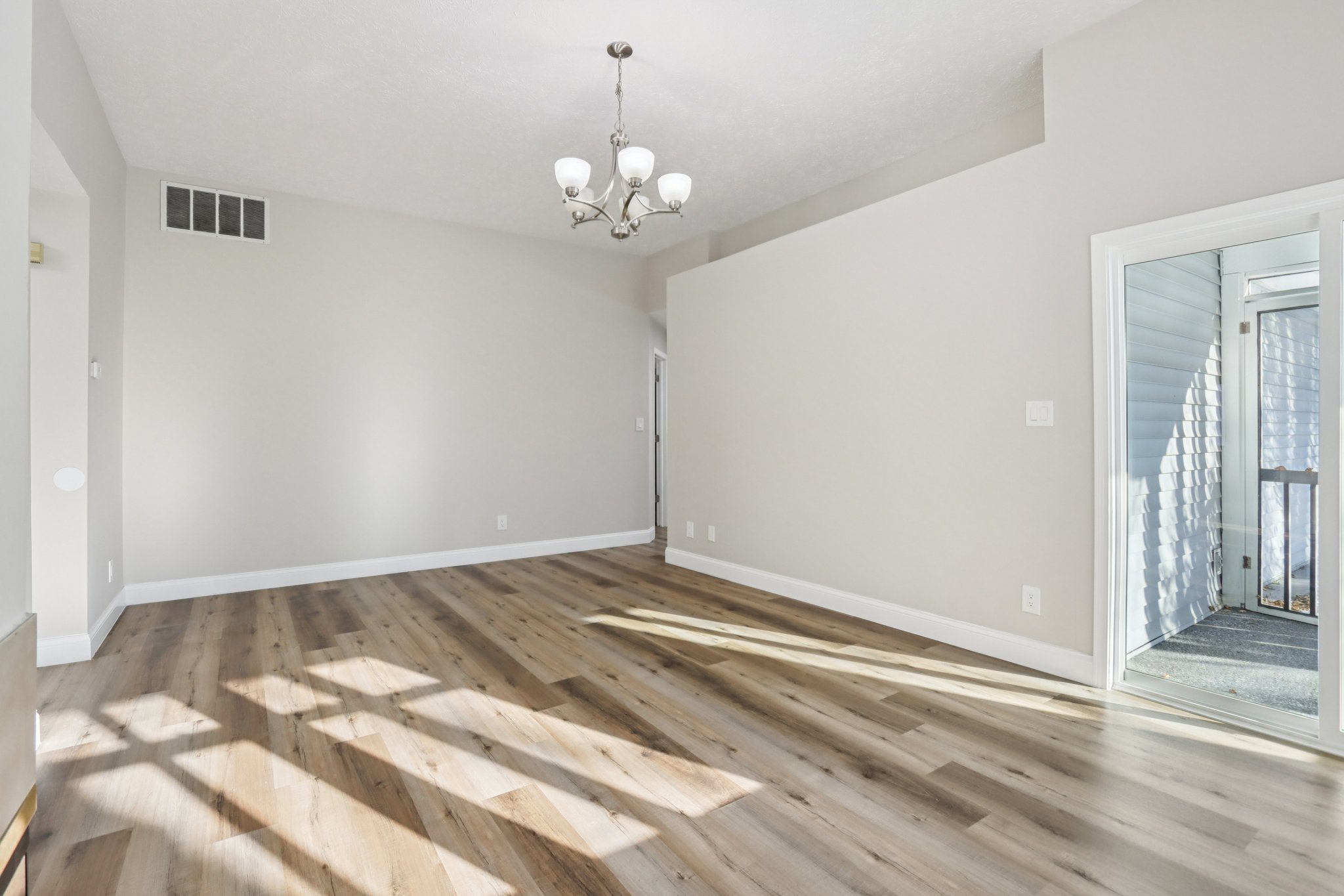 Buell Ln-S0612-008.jpg