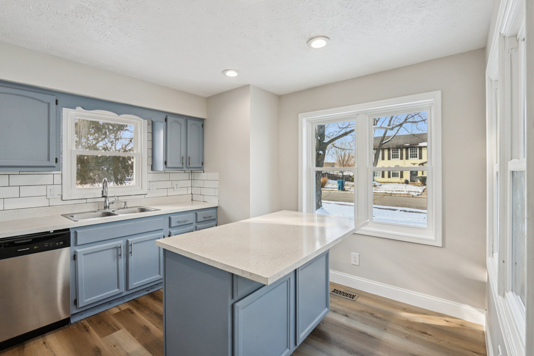 Buell Ln-S0612-010.jpg