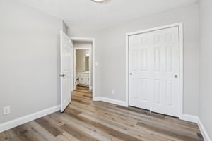 Buell Ln-S0612-023.jpg