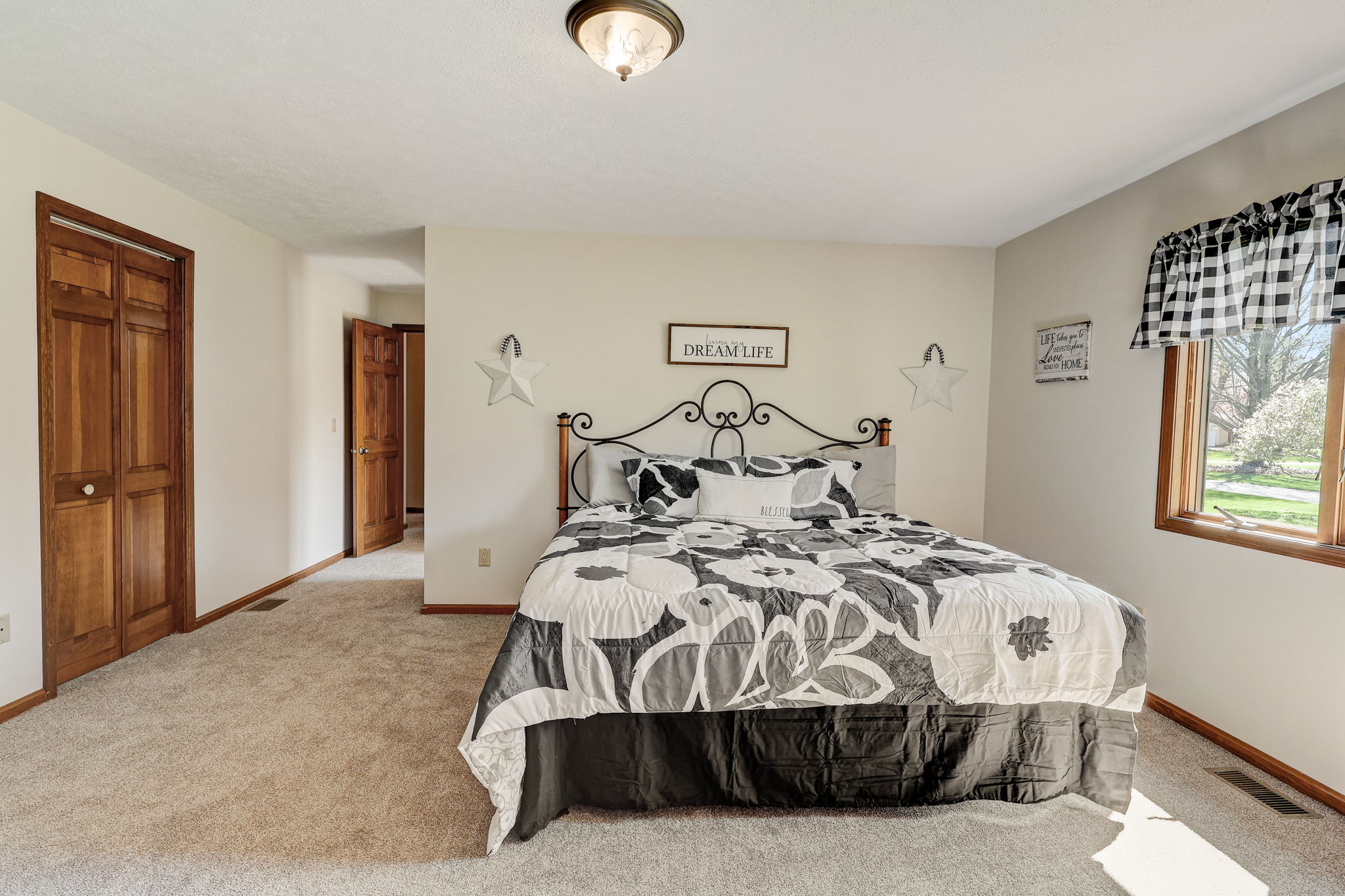 Meadow Wood Drive-036