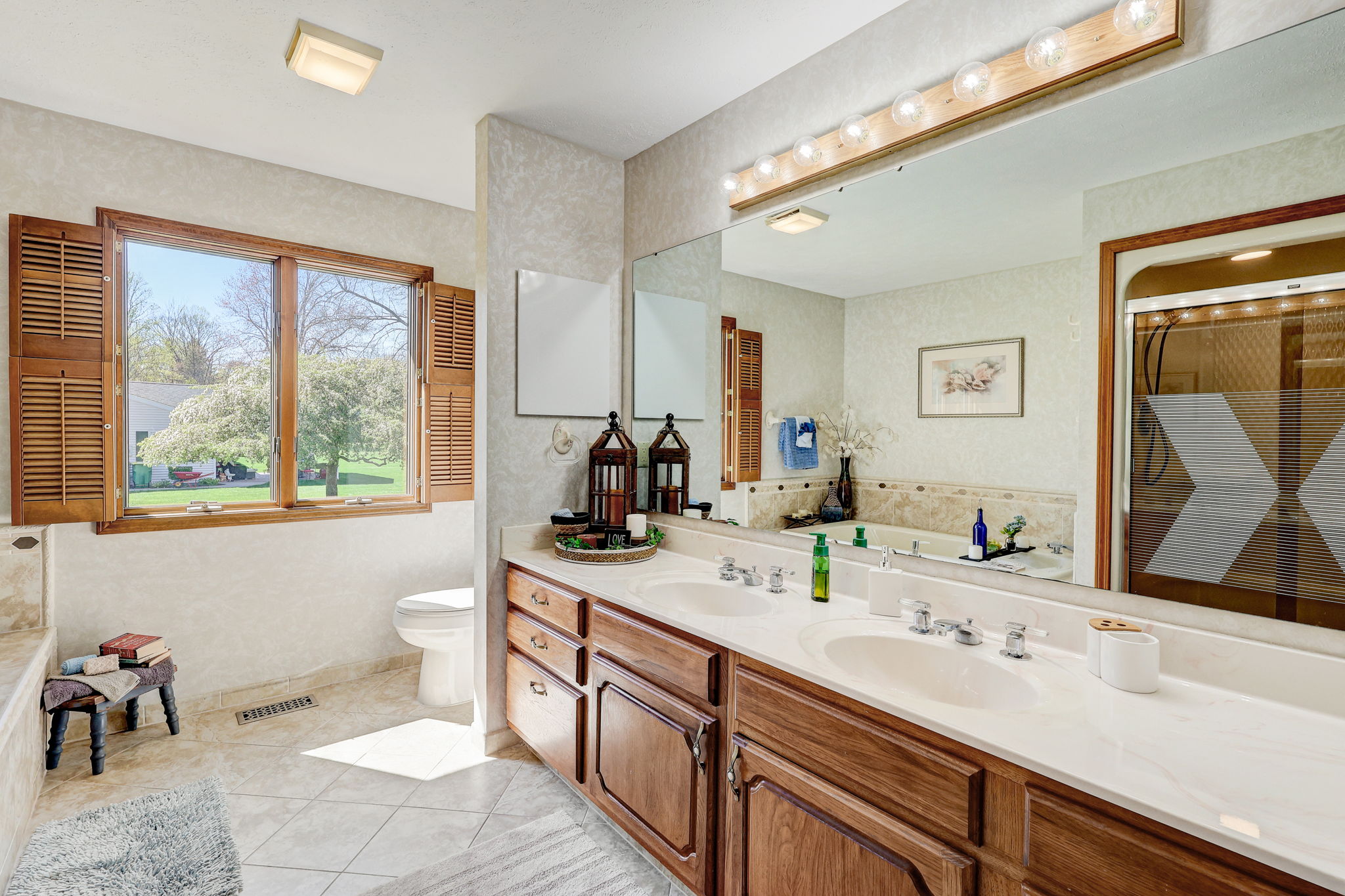 Meadow Wood Drive-041