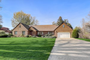 Meadow Wood Drive-005