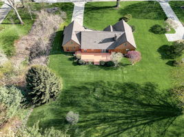 Meadow Wood Drive-081