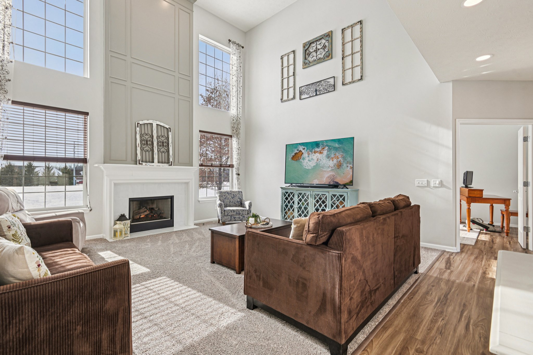 Catlin Ln-S3001-010.jpg