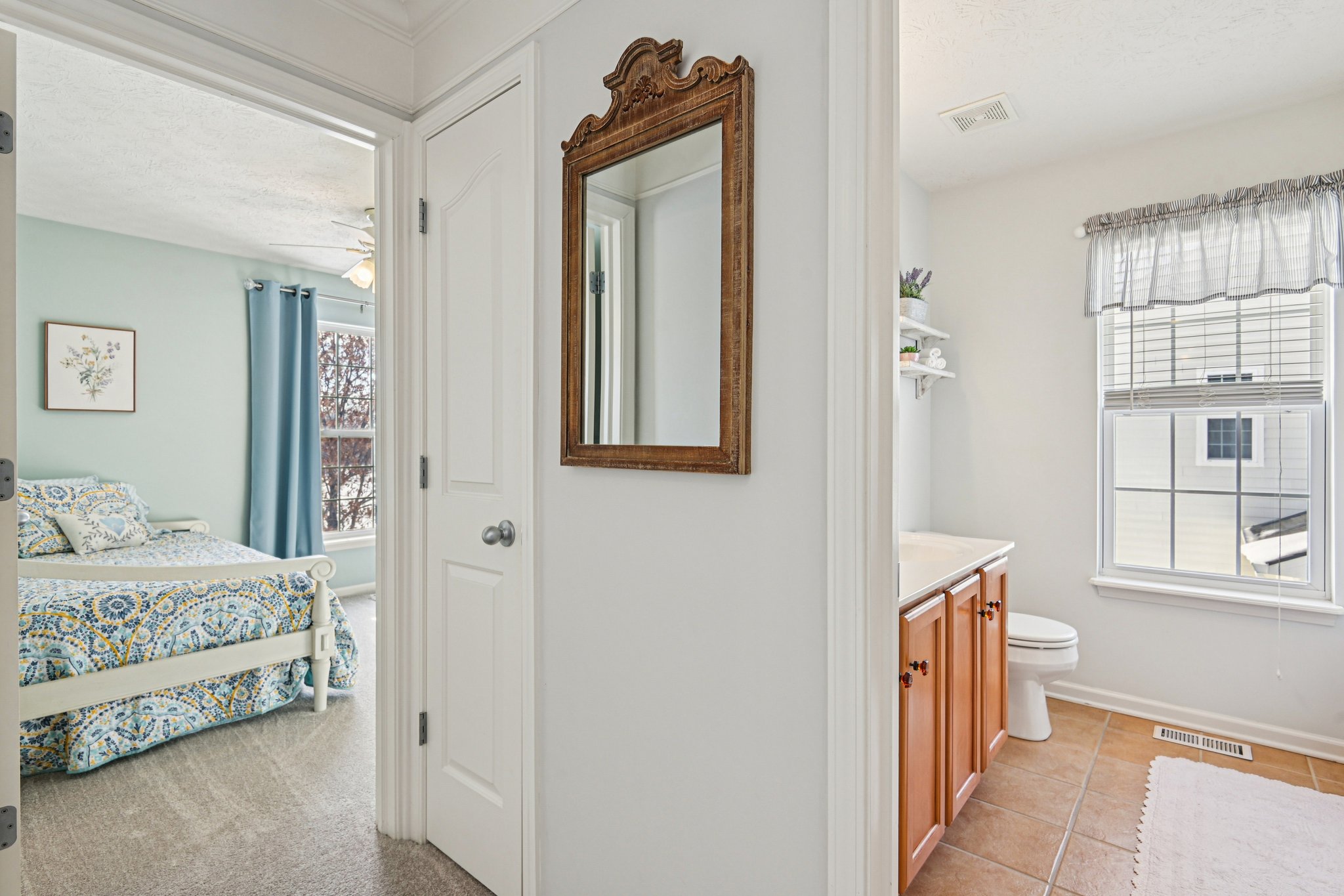 Catlin Ln-S3001-054.jpg